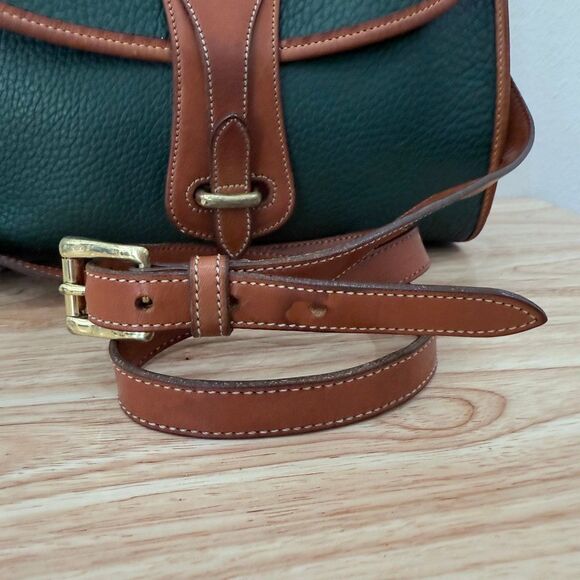 Vintage Green Dooney & Bourke Leather Equestrian Crossbody Medium Essex Purse - Picture 2 of 14